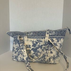 Vera Bradley Blue Toile Set